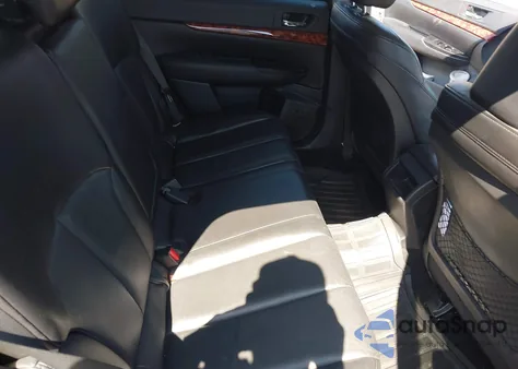 2011 Subaru Outback 2.5I Limited из США, поврежденный, VIN 4S4BRBKC9B3368207